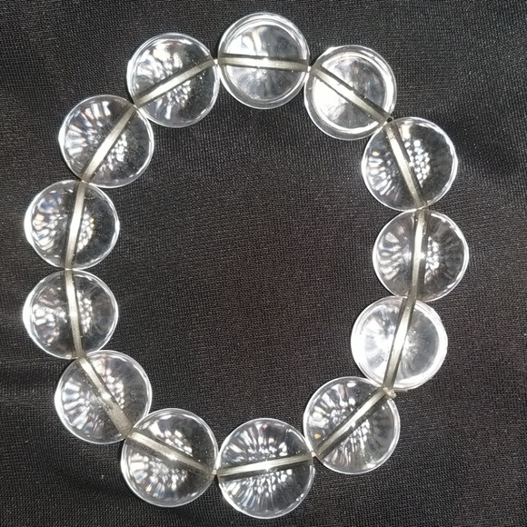 Shell and crystal quartz stretch braclets - Picture 4 of 5